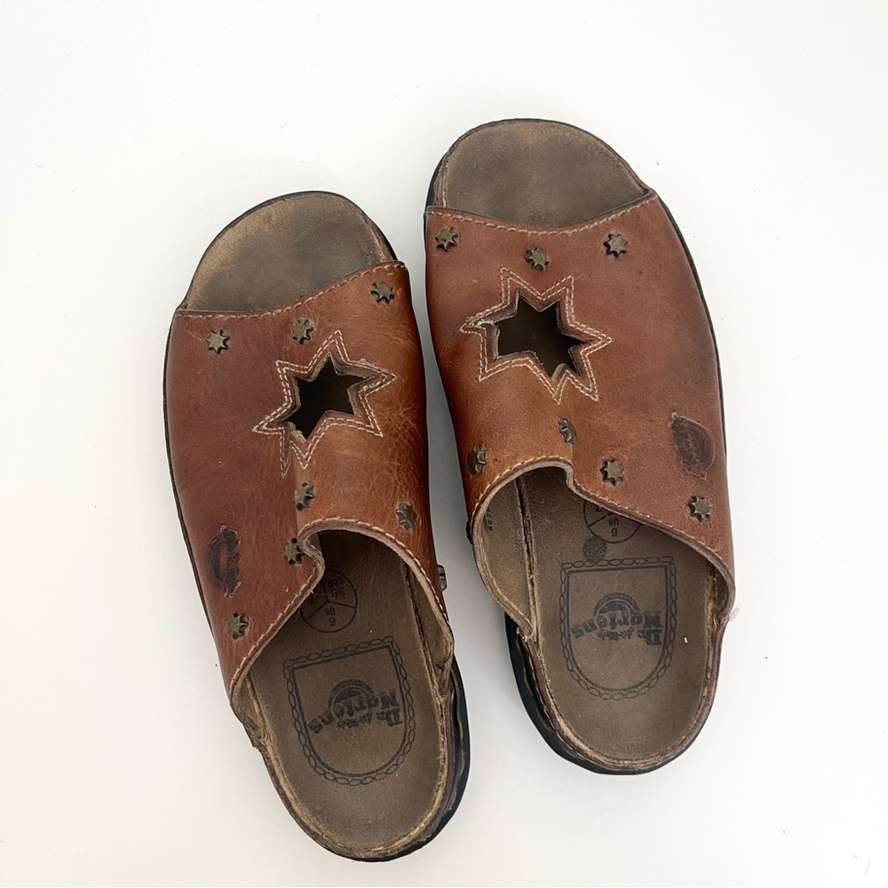 Dr. Martens Y2K Tan Brown Leather Vintage Stars Cutout Platform Sandals Size